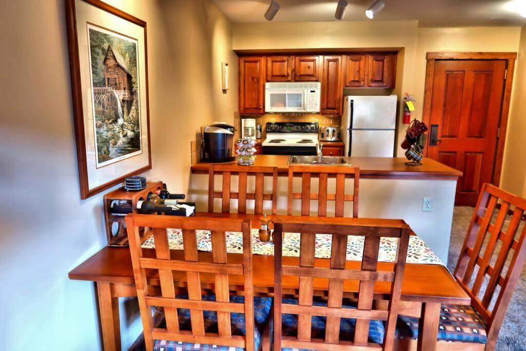 Snowshoe Mountain Retreat! Ski In And Out! ภายนอก รูปภาพ